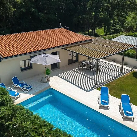 Hébergement de vacances Lakora