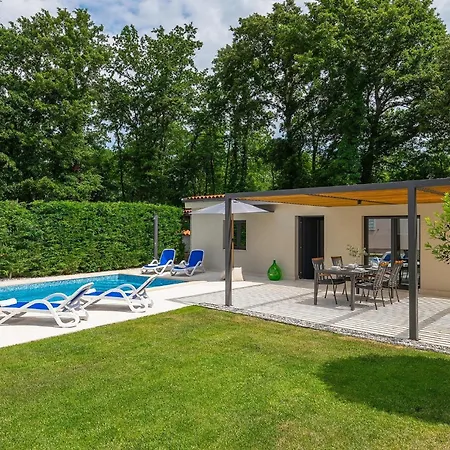 Hébergement de vacances Lakora